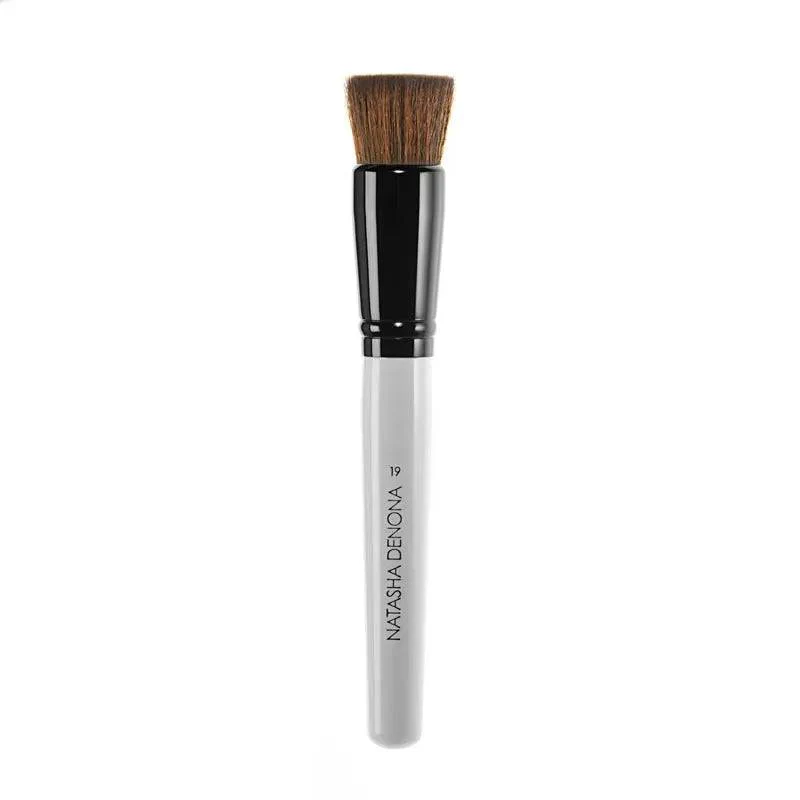 small eyeshadow brush